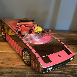 LOL surprise speedmatic car with hot tub